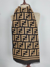 Sciarpa scialle invernale