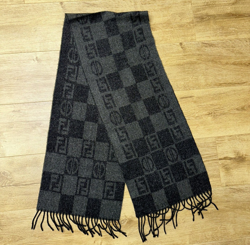 Sciarpa lana grigia fendi - sciarpa,