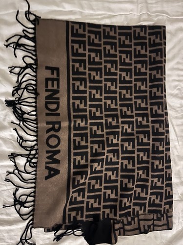 Fendi sciarpa uomo
